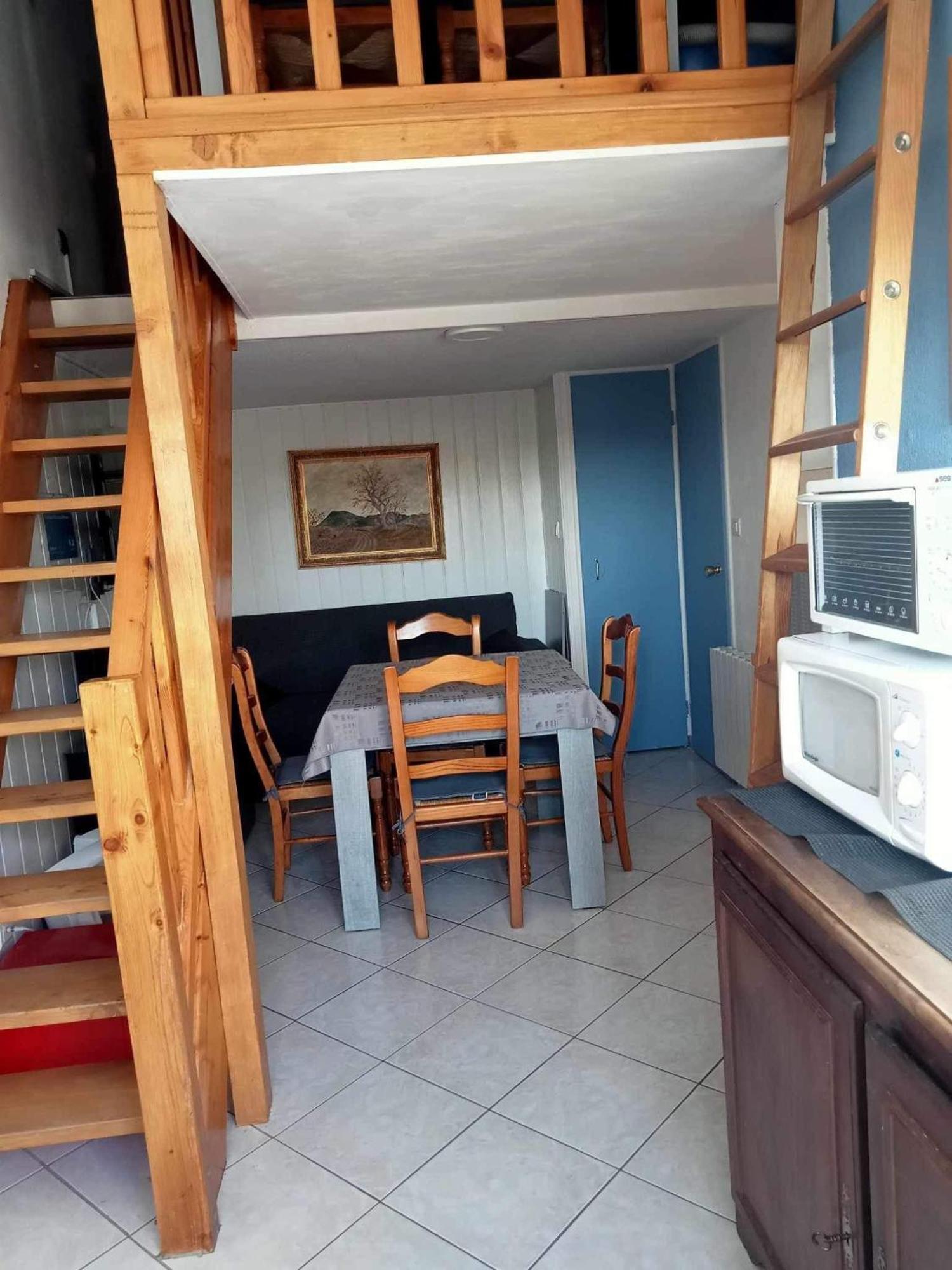 résidence les amandines Gruissan Exterior foto
